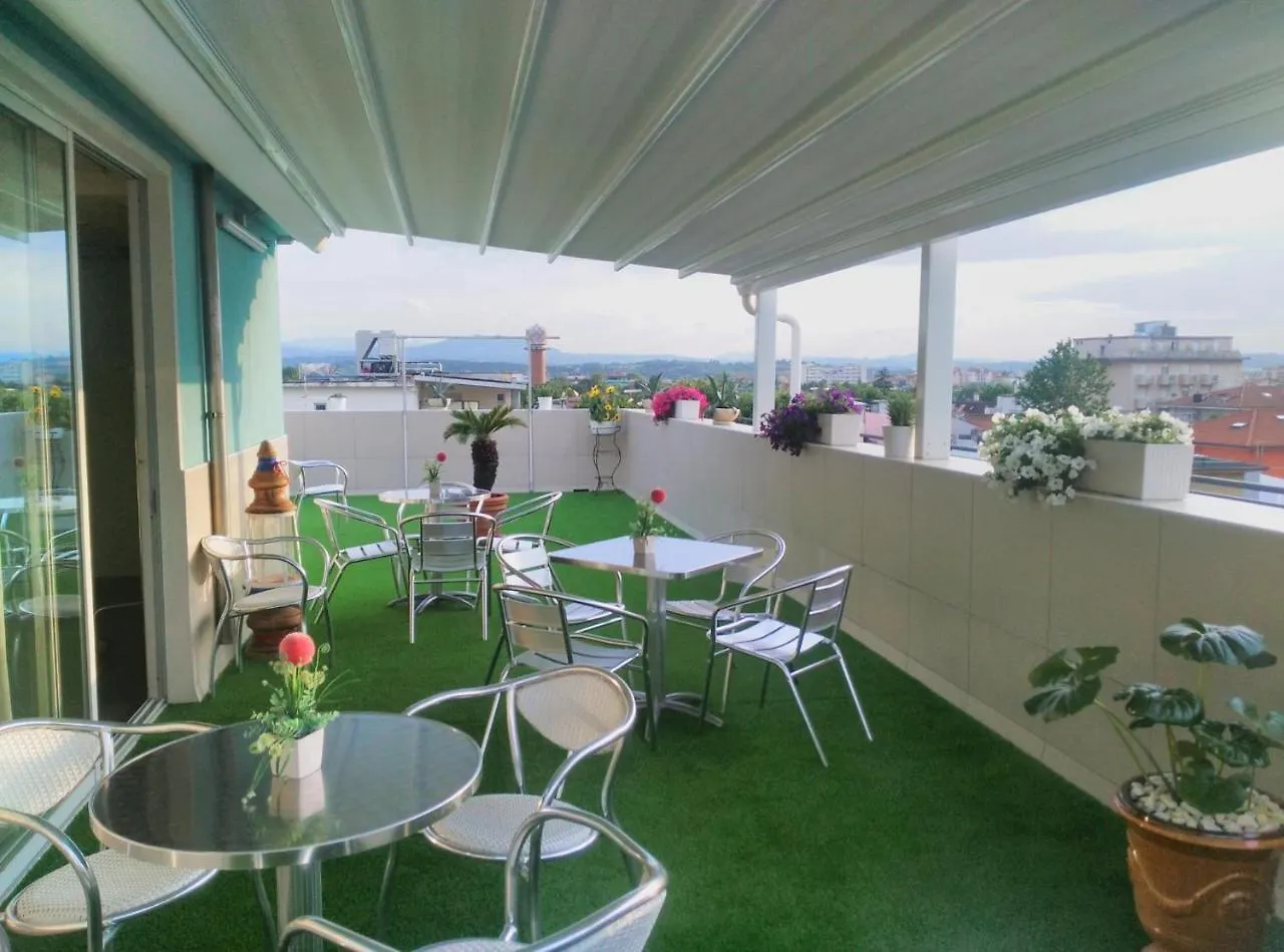 Hotel Aurora Mare Rimini 3*,